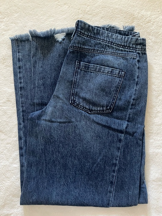 Fashion Nova Denim - Fashion Nova Dark Blue Straight-Leg Jeans